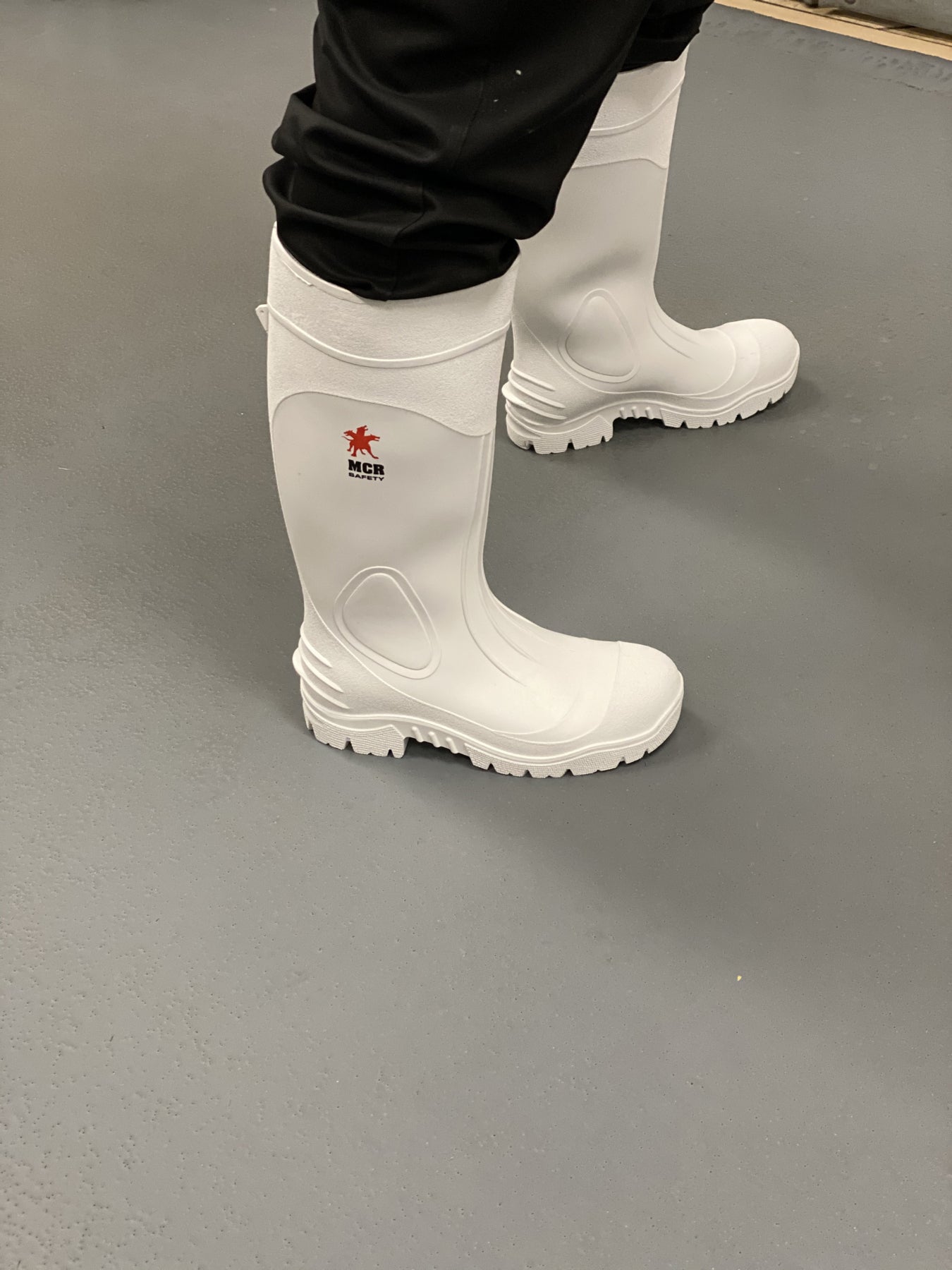 Boots MCR Safety's Buy & Try