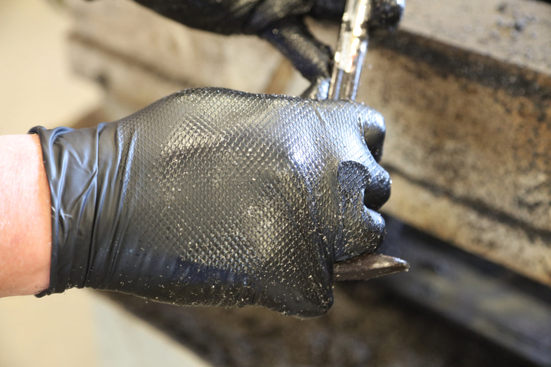 6016B - 6 Mil NitriShield® with Grippaz™ Technology – MCR Safety 